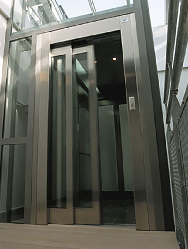 les engagements des établissements Saulière pour 2016 spécialistes des ascenseurs, monte-escaliers et monte-charges.