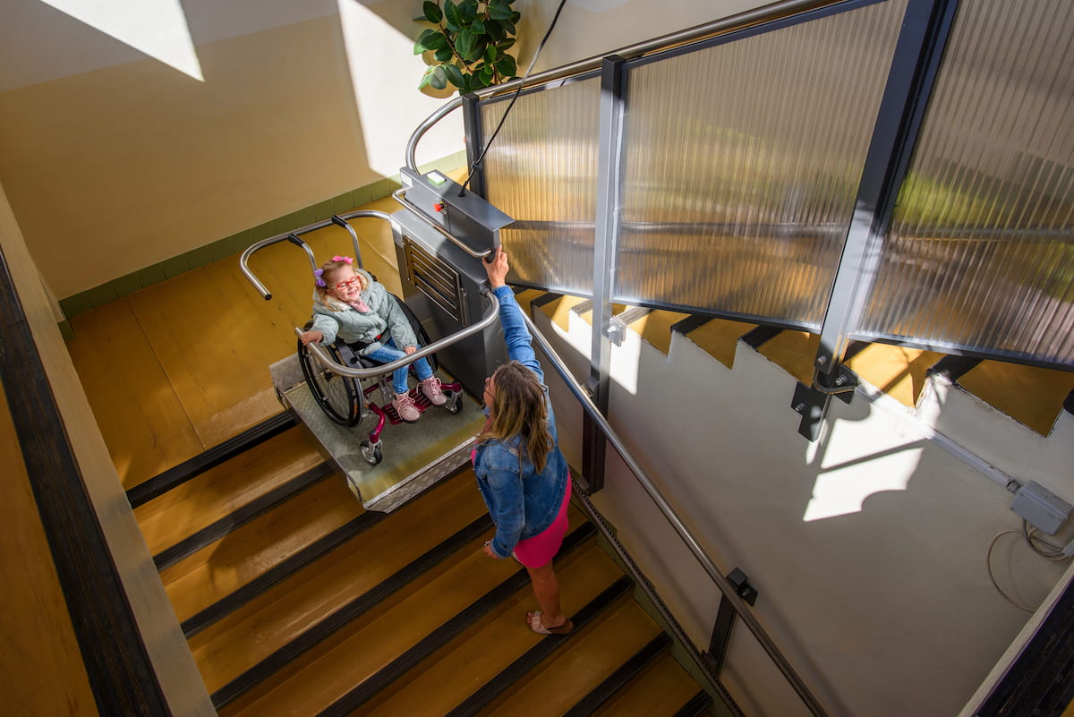 Ascenseurs Saulière - Accessibilité des espaces publics : des annonces encourageantes pour les personnes handicapées et à mobilité réduite