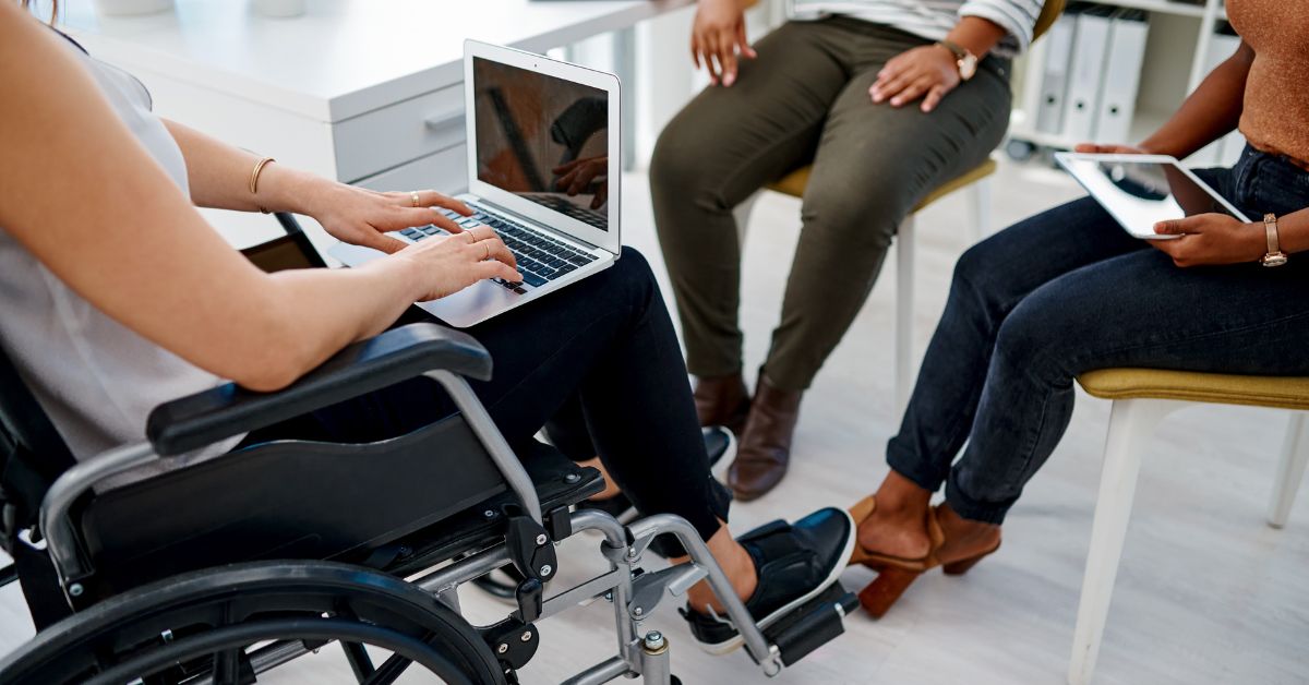 Saulière Ascenseurs – SEEPH 2025 : comprendre les enjeux de l’accessibilité au travail Saulière Ascenseurs - SEEPH 2025 : comprendre les enjeux de l’accessibilité au travail